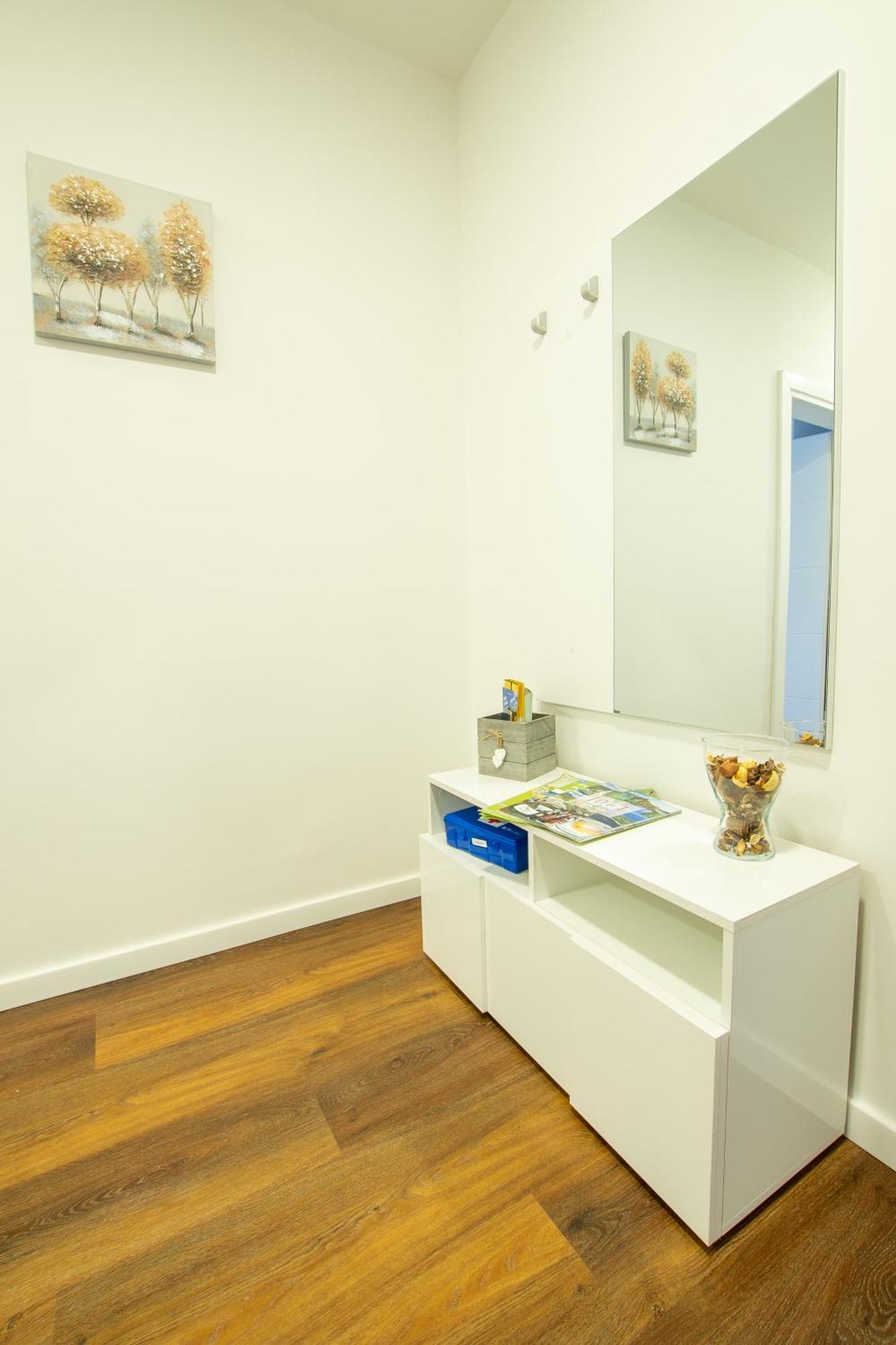 Apartman Valentina - Self Check In And Check Out Otocac Exterior photo